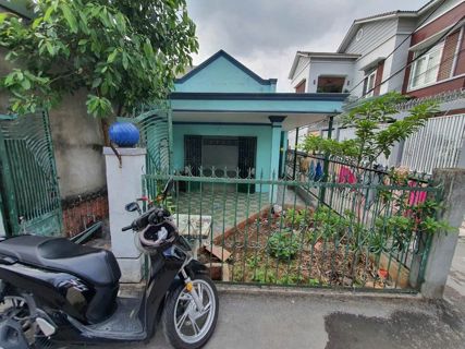 Bán nhà cấp 4 góc 2 Mặt tiền hẻm xe tải, Cạnh Vạn Phúc, sát Sông mát mẻ.
